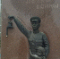 Вандалы украли фонарь с памятника детям войны в Ртищеве - Olshanka.Ru
